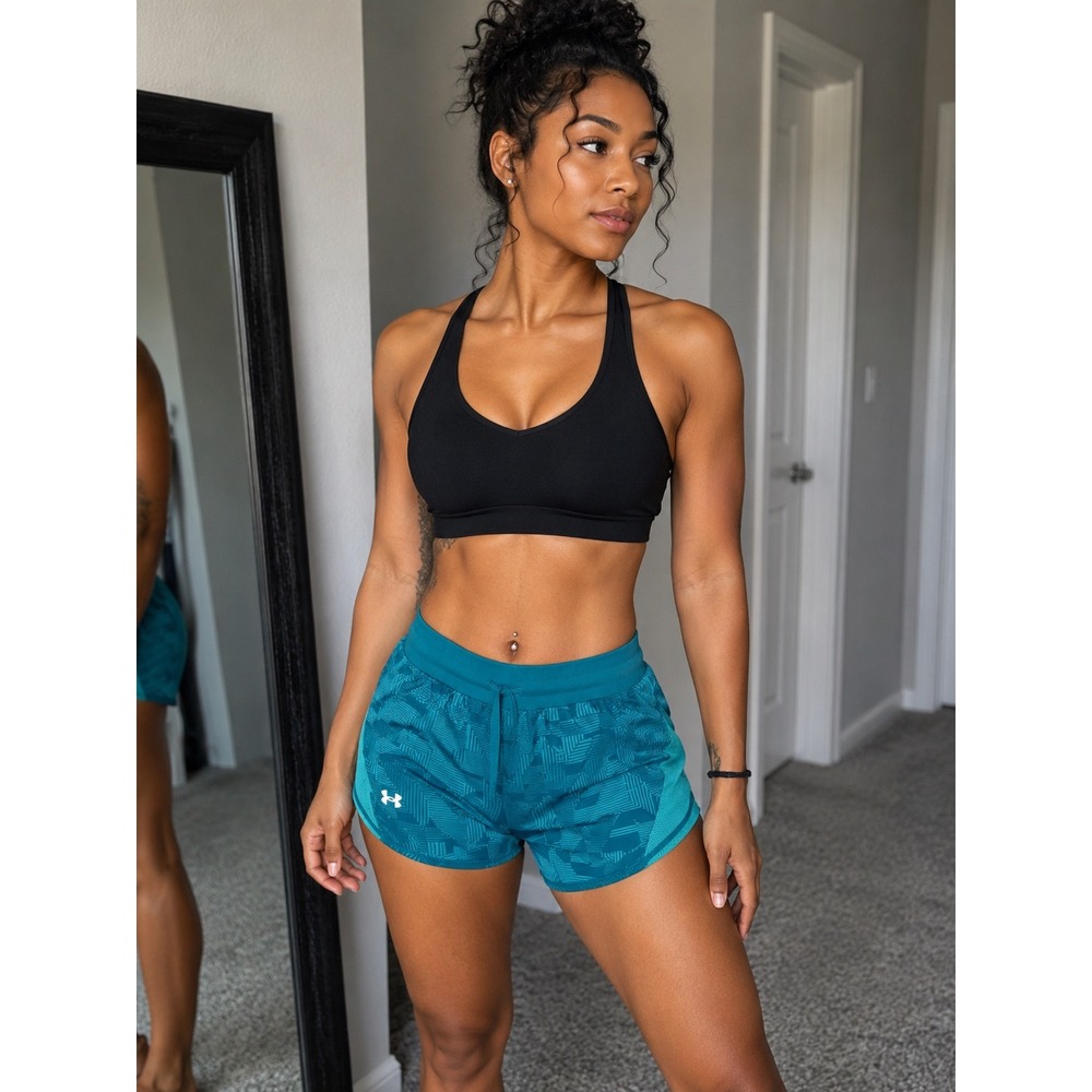 Under Armour Womens Teal Geometric HeatGear Running Shorts Medium Drawstring